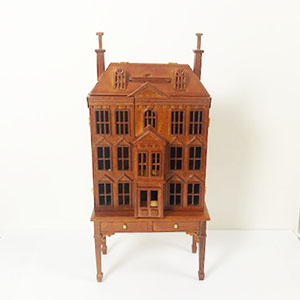 Y4023 Walnut Pickering Dollhouse 144th scale - Click Image to Close